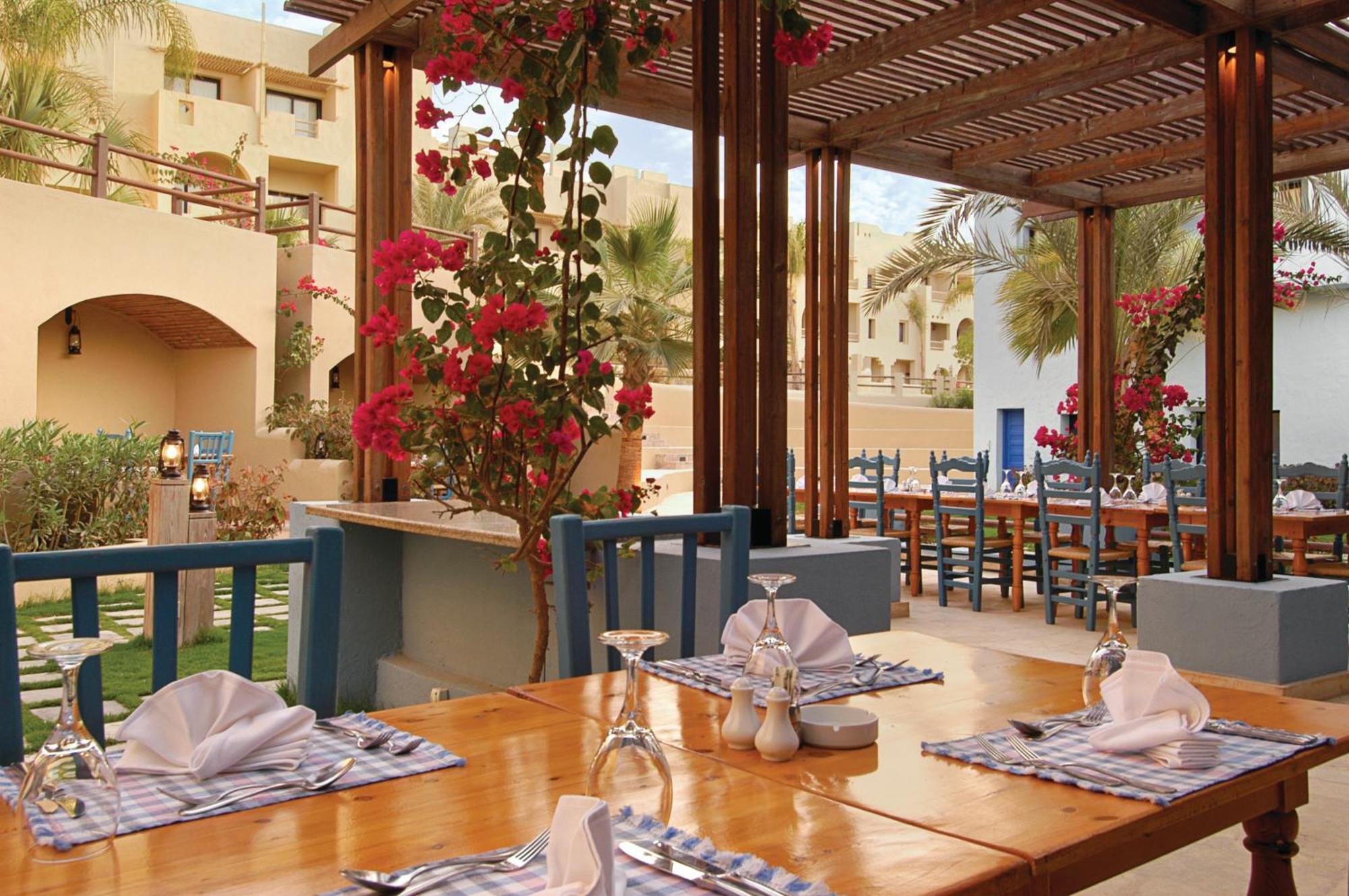 Marina Lodge At Port Ghalib Exterior foto